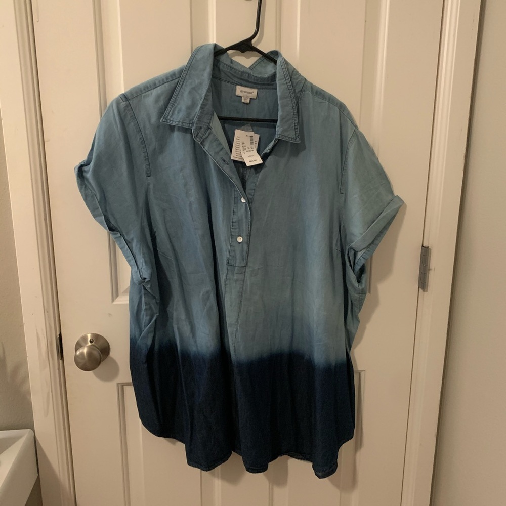 Avenue denim top! NWT